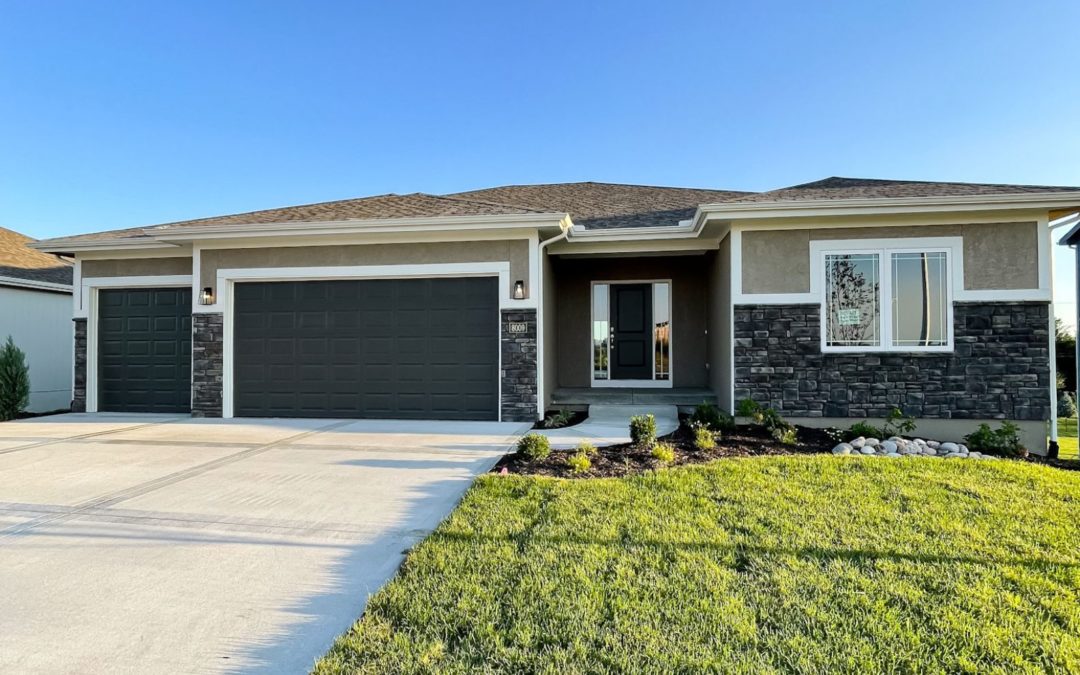 Check Out This Move-in Ready Home In The Davidson Farms At Shoal Creek Neighborhood
